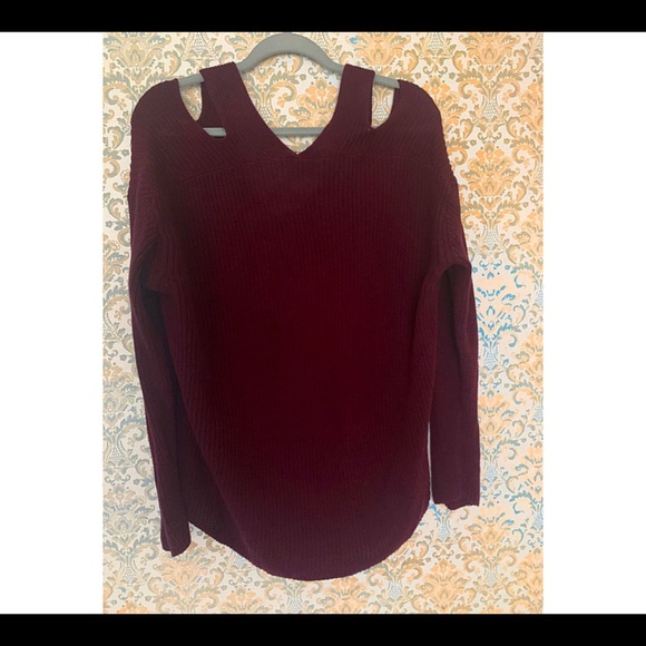 EXPRESS Sweater - Picture 2 of 2